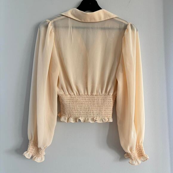 Love Tree Sheer Top Cream Elastic Waistband Button Up Size Small - Picture 4 of 4